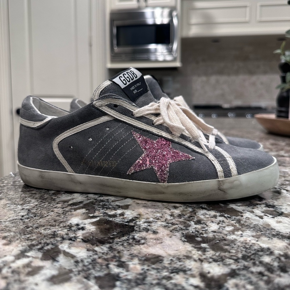 Golden Goose Private Edition Grey Suede with Glitter Pink Star Size 40